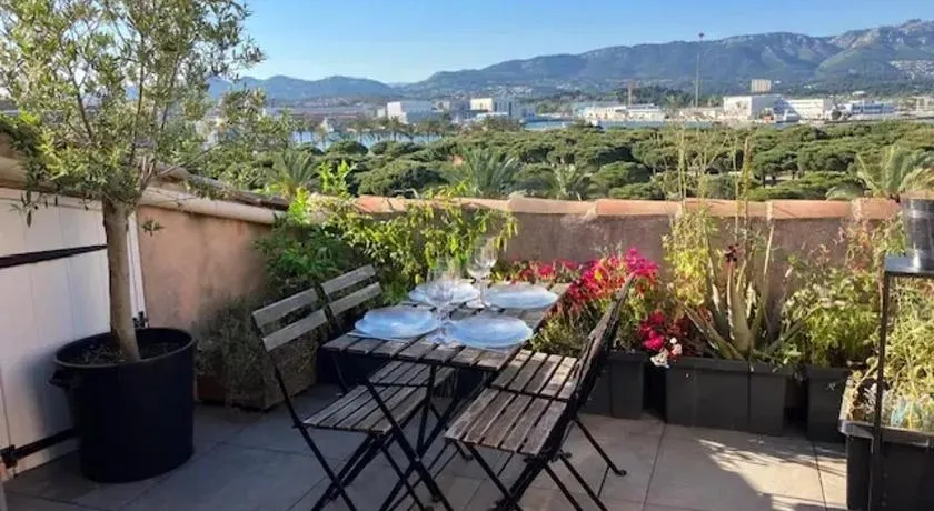 Appartement contemporain à La Seyne-sur-Mer, 30 m², terrasse - Image 1