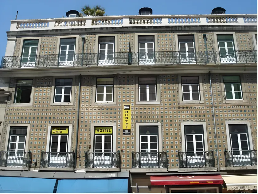 Baixa GuestHouse - Image 1