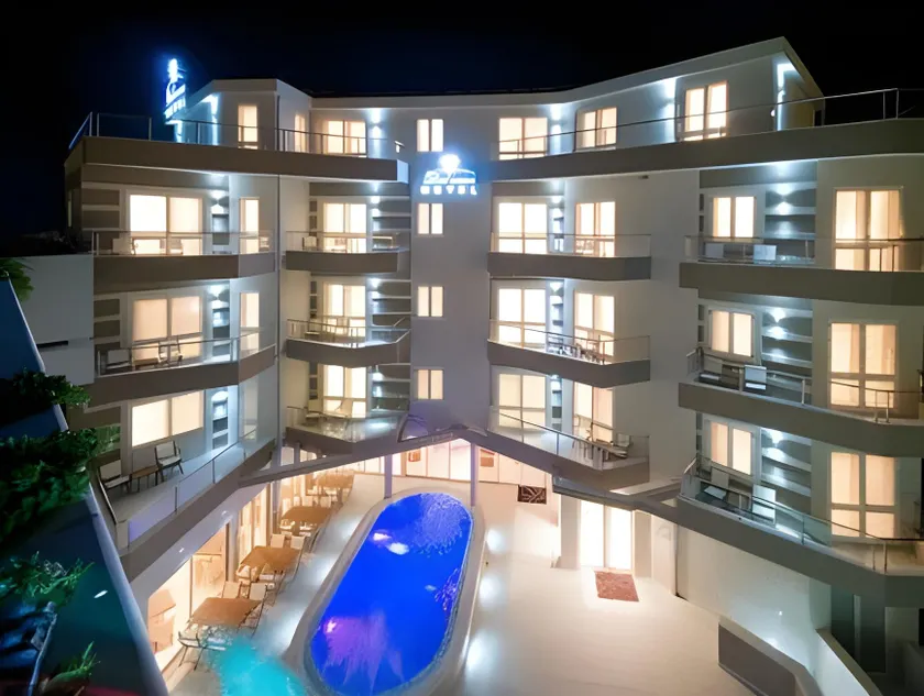 Apartments Del Mar - Image 1