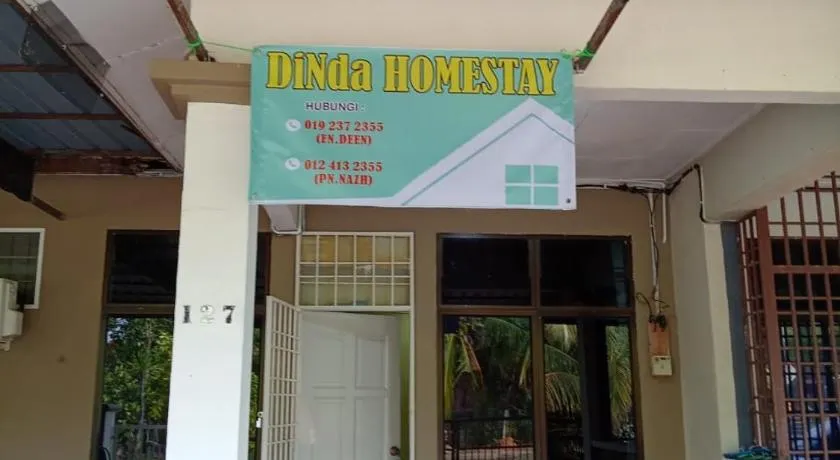 DiNda Homestay - Image 1