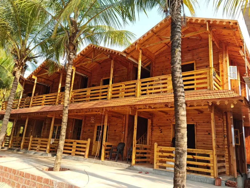 Hotel Yash Nyahari Niwas - Image 1