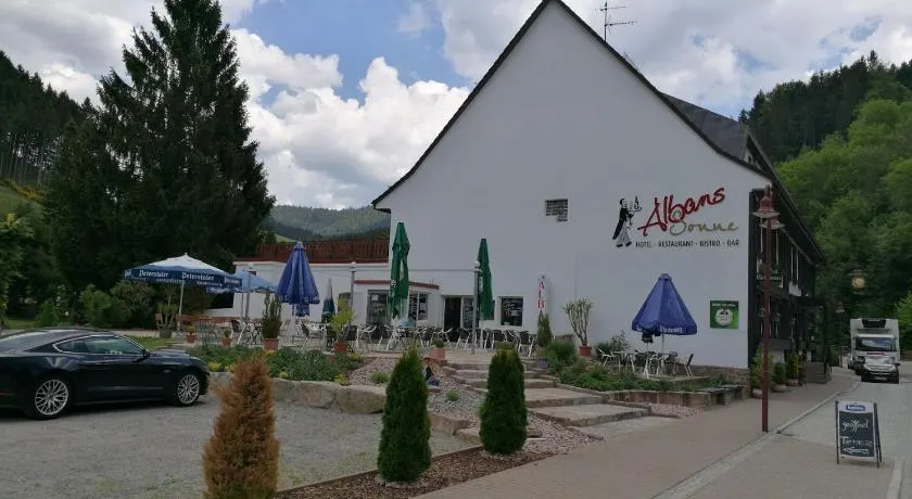 Hotel Restaurant Alban Sonne - Image 1