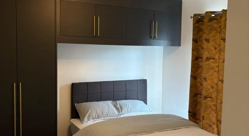 Spacious and Stylised Accommodation - Image 1