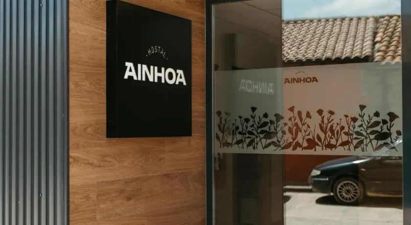 Hostal Ainhoa - Image 1
