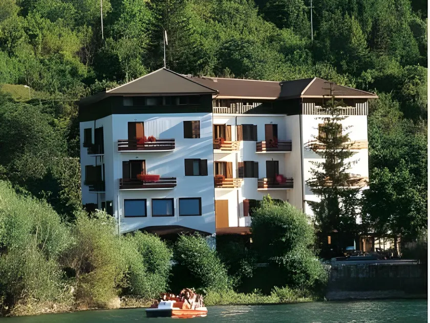 Hotel Acquevive - Image 1