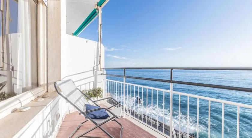 Appartement \"La Finestra Sul Mare\" avec vue mer, terrasse, climatisation et Wi-Fi - Image 1