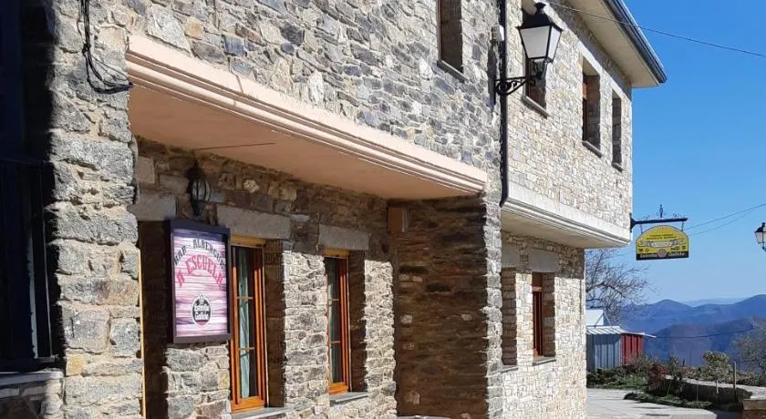 Albergue la escuela - Image 1