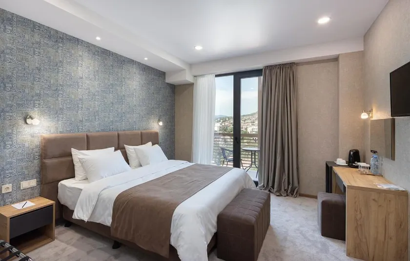Brooch Boutique Hotel - Image 1