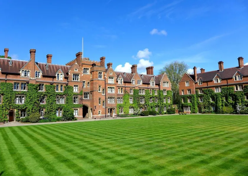 Selwyn College, Cambridge - Image 1