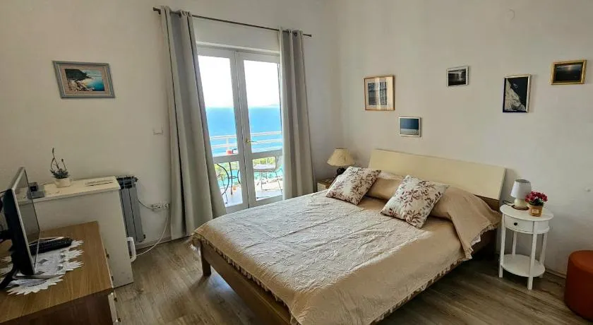 Apartments Lusi - Image 1