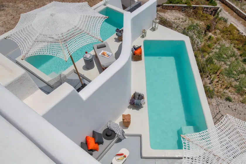 MILESTONE VILLAS - Image 1