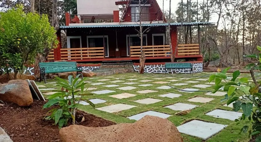 teak trail - Image 1
