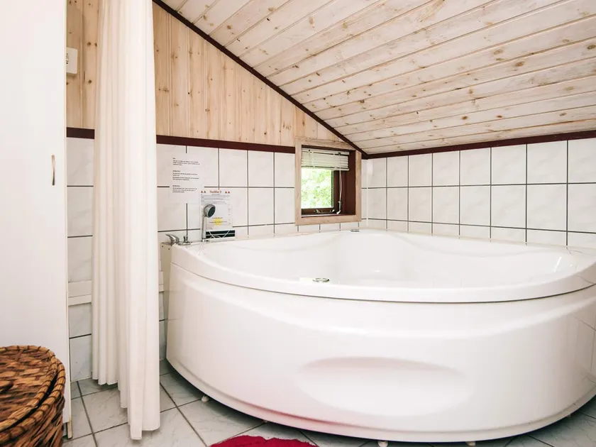 8 person holiday home in Nørre Nebel-By Traum - Image 1