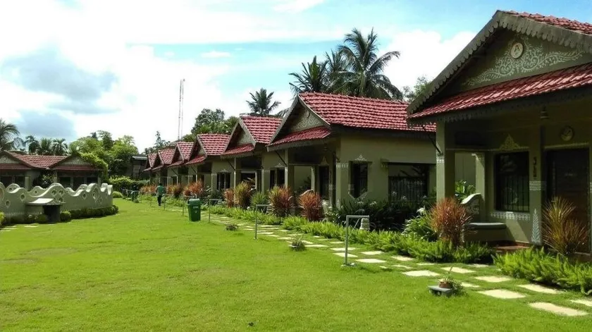 Breathing Earth Resort - Image 1