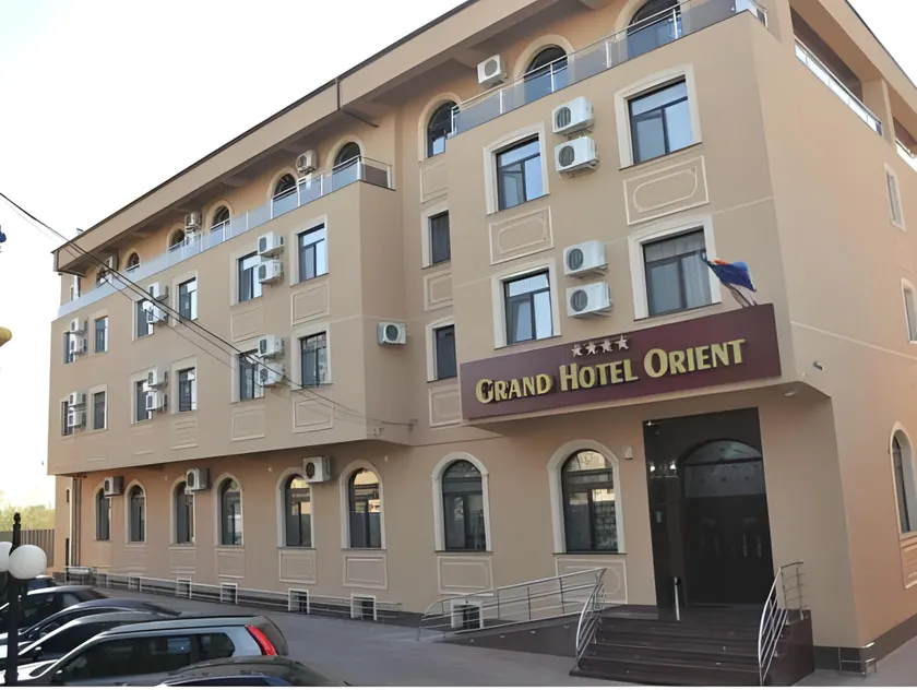 Grand Hotel Orient Braila - Image 1