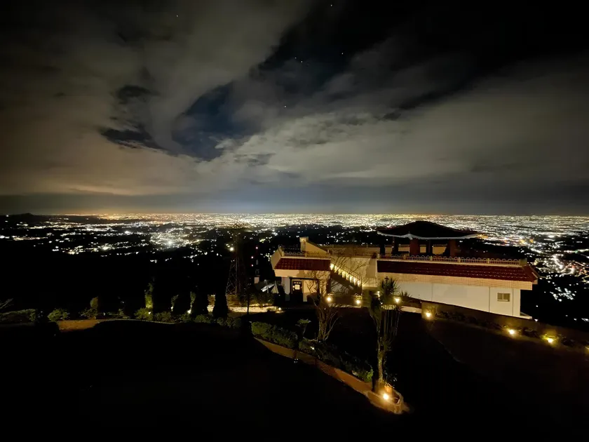 Yunhai Grand Hotel (Taiping Cloud Ladder) - Image 1