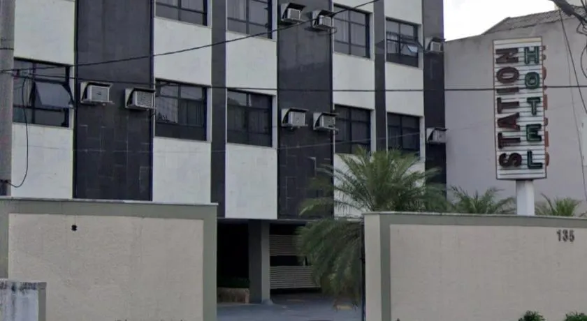 Station Hotel (Adults Only) - Image 1