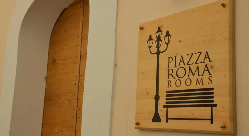 Piazza Roma Rooms - Image 1