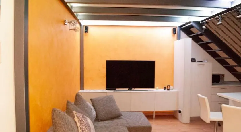 Mo&Vi - Elegante Loft - Vicino F1-San Gerardo-Parco Monza - Image 1