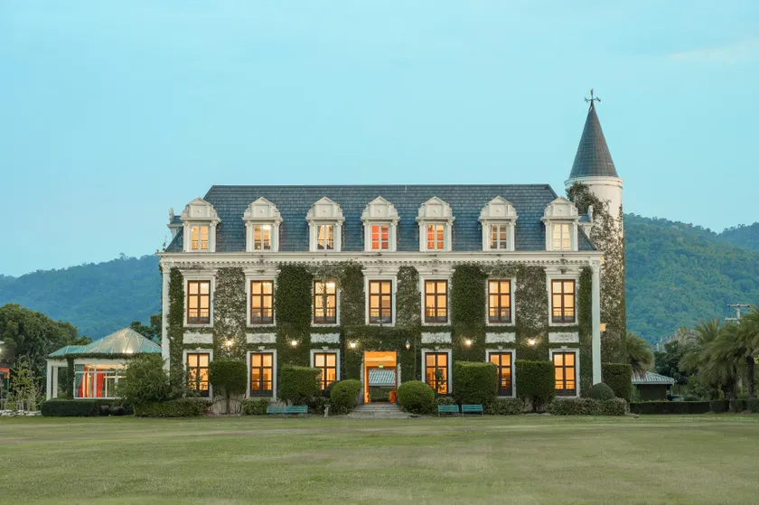 Chateau de Khaoyai Hotel & Resort - Image 1