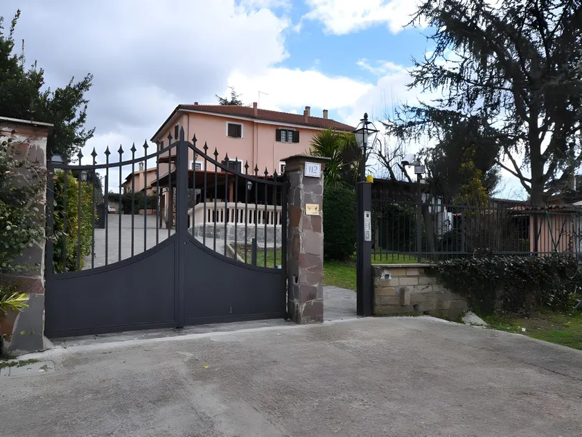 Casale De Santis - Image 1