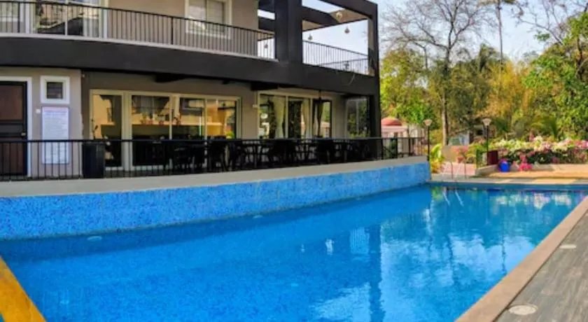Modern Classic 2BHK Apartments in Vagator by MaxStays - Image 1
