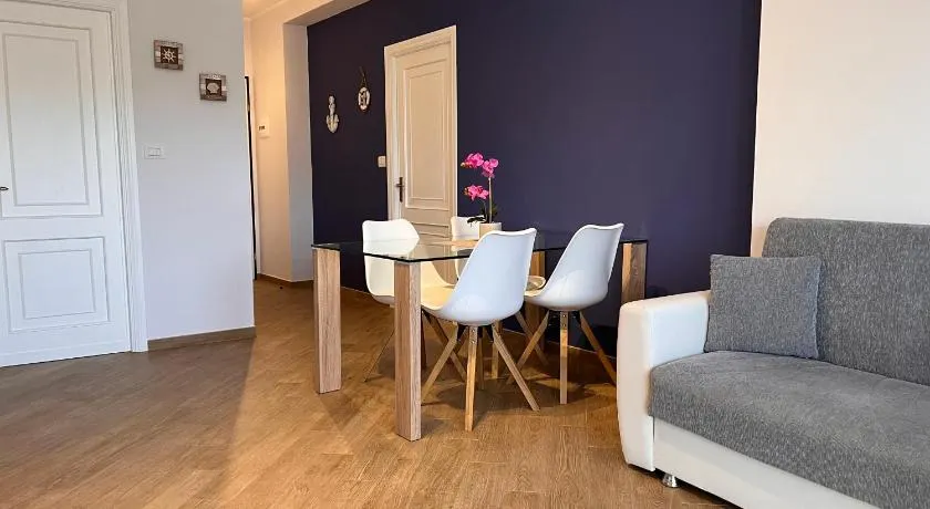 Alghero Charming Apartments, Steps from the beach - Image 1