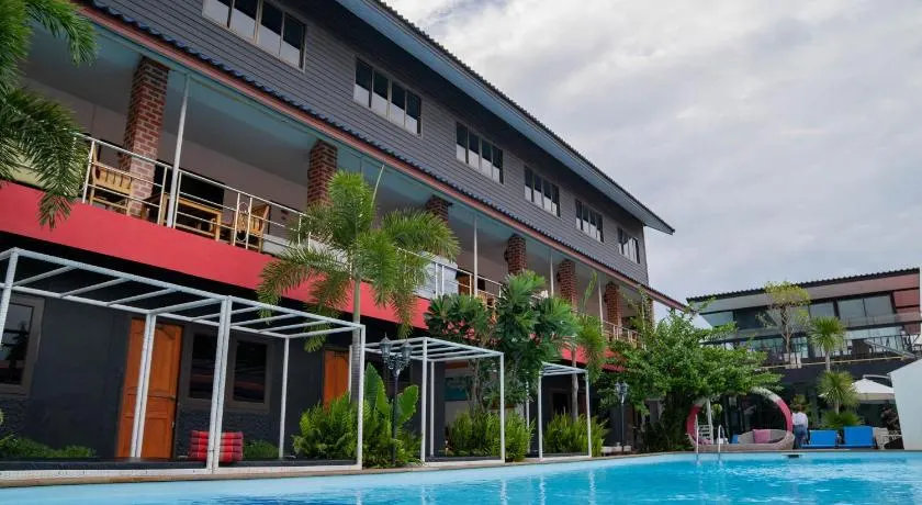 P.U. Inn Resort - Image 1