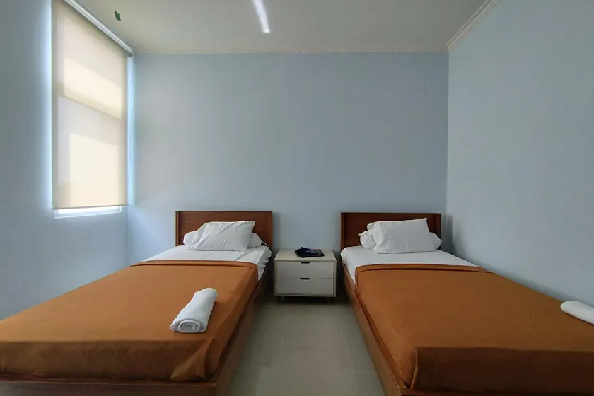 Hotel Sutha Inn Syariah - Image 1