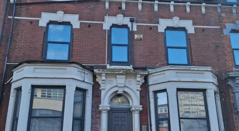 Exclusive Self-contained flat in Middlesbrough - Image 1