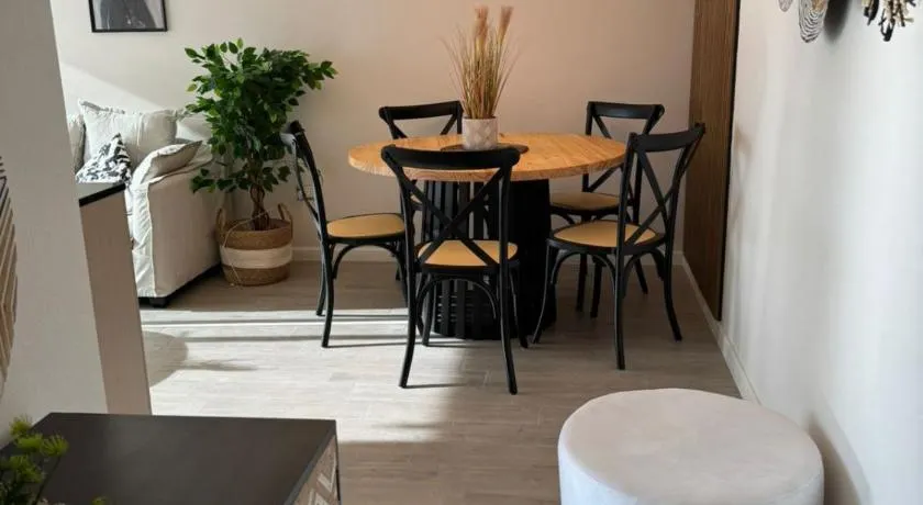 VIVE ALTO REÑACA - Image 1