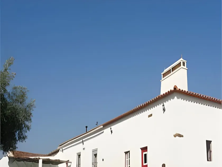 Herdade da Yucca - Retreat & Spa - Image 1
