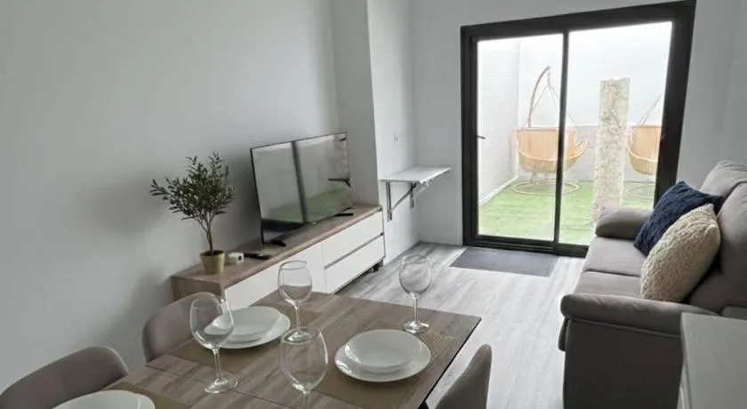 Apartamentos San Gabriel - Image 1