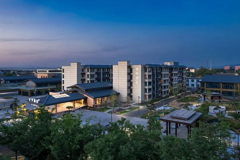 JI Hotel (Yuncheng Yanhu District  Guandi Zumiao) - Image 1
