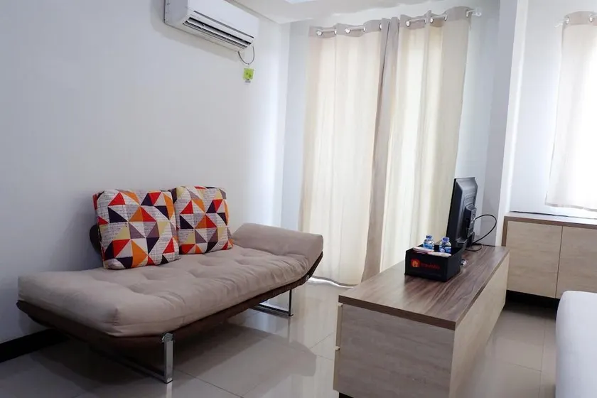 Close to Pool Studio Apartment Sky Terrace at Daan Mogot Baru - Image 1