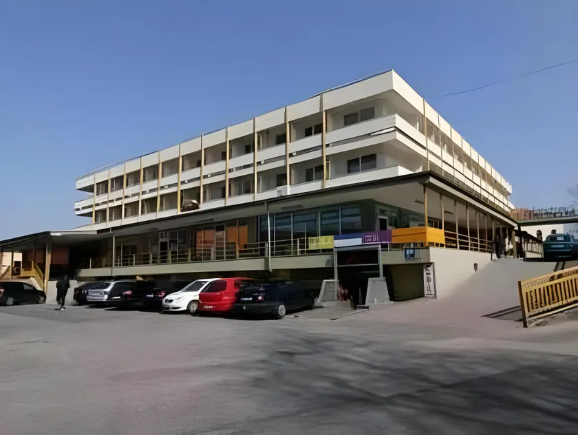 Hotel Atrium - Image 1