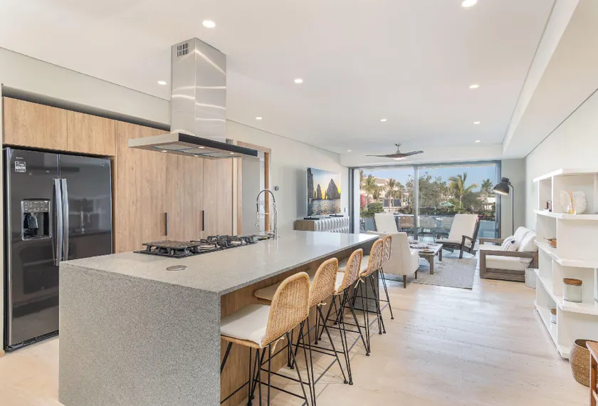 Punto Nima  Luxury Condos - Image 1