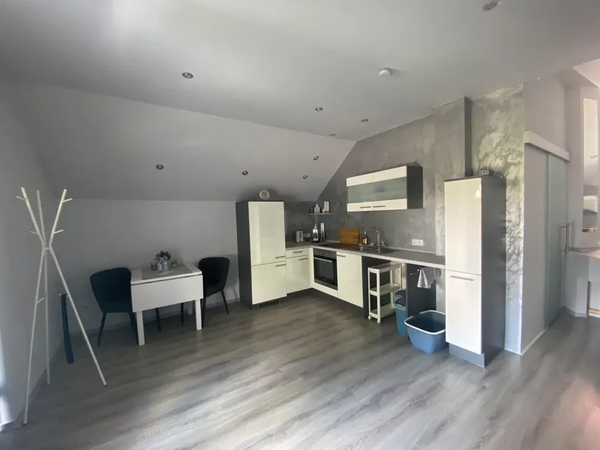 Appartement, schöne Single Wohnung, große Terresse - Image 1
