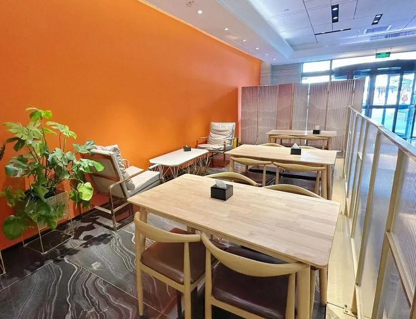 Super 8 Collection Hotel (Beijing Daxing Airport Huangcun West Street Subway Station) - Image 1