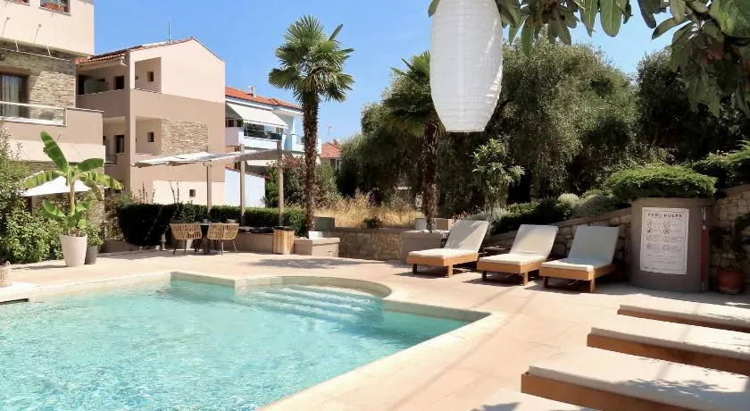 Aroma Villa & Studios - Image 1