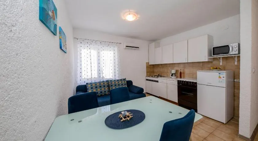 Apartments Korina 2866 - Image 1