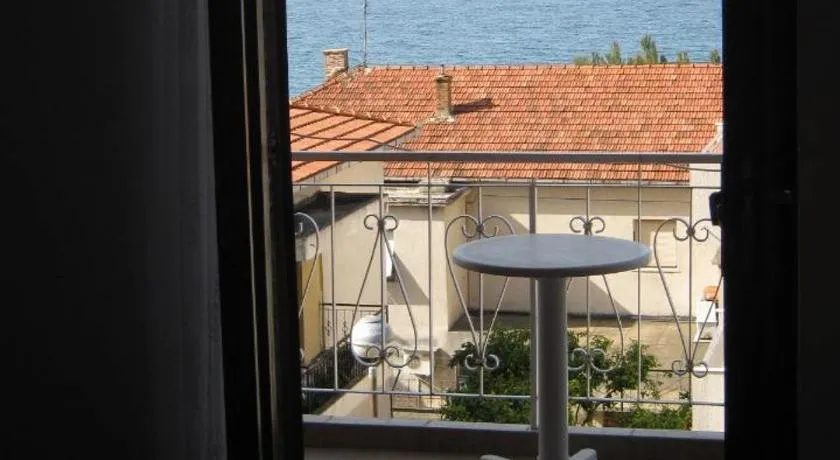 Apartments Nik - Image 1
