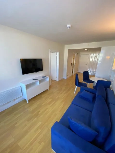 Apartaments Orbi City 1 bad rooms - Image 1