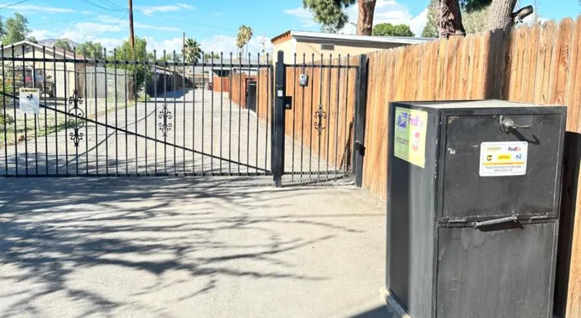 Tiny house in the heart of MOVAL private freeparking Netflix - Image 1
