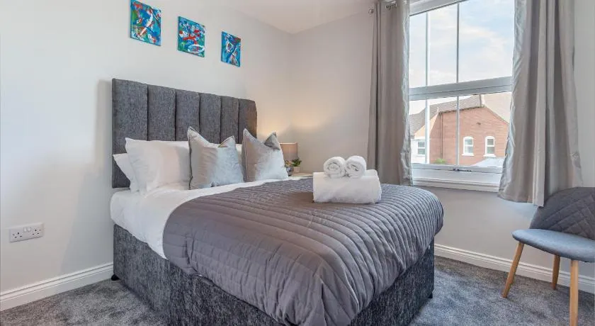 Host & Stay - The Bull Inn, 3 Double Rooms - Image 1