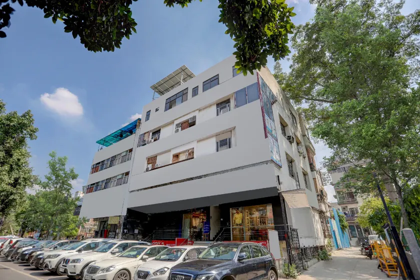 Hotel O Blissbourn - Image 1