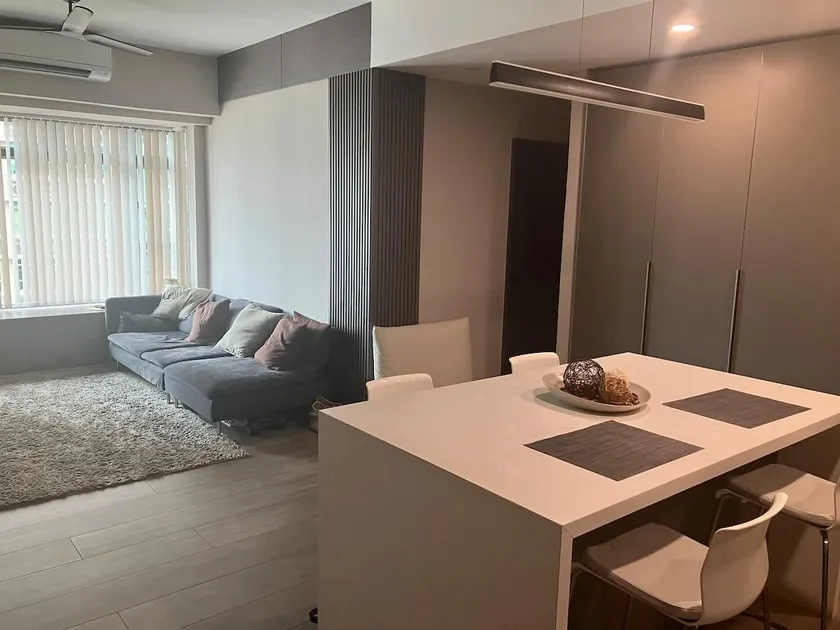 Deluxe 2 Bedroom Apartment - Image 1