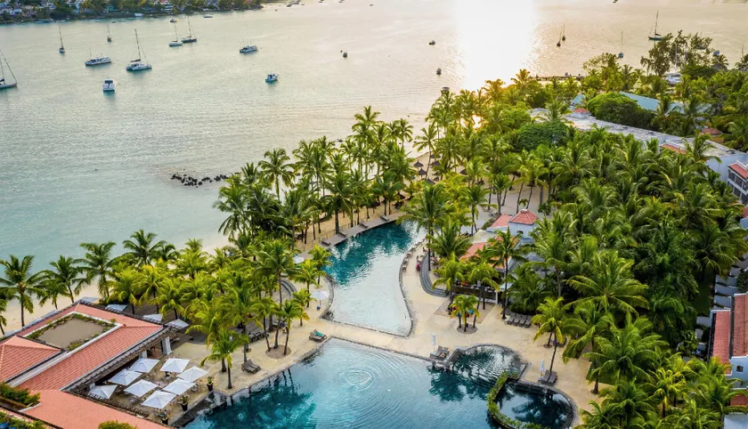 Mauricia Beachcomber Resort & Spa - Image 1