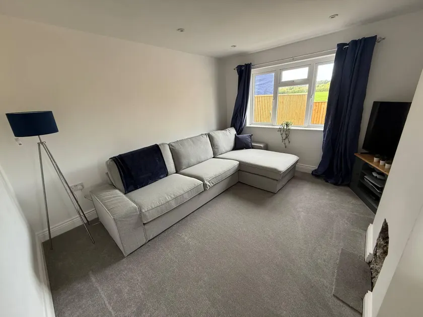 2 Bedroomed Bungalow with Large Hottub - Image 1