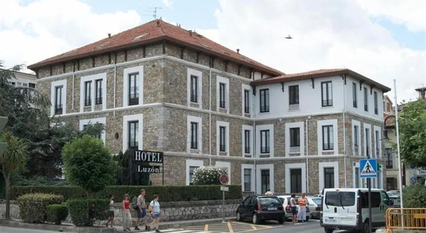 Hotel Luzon - Image 1